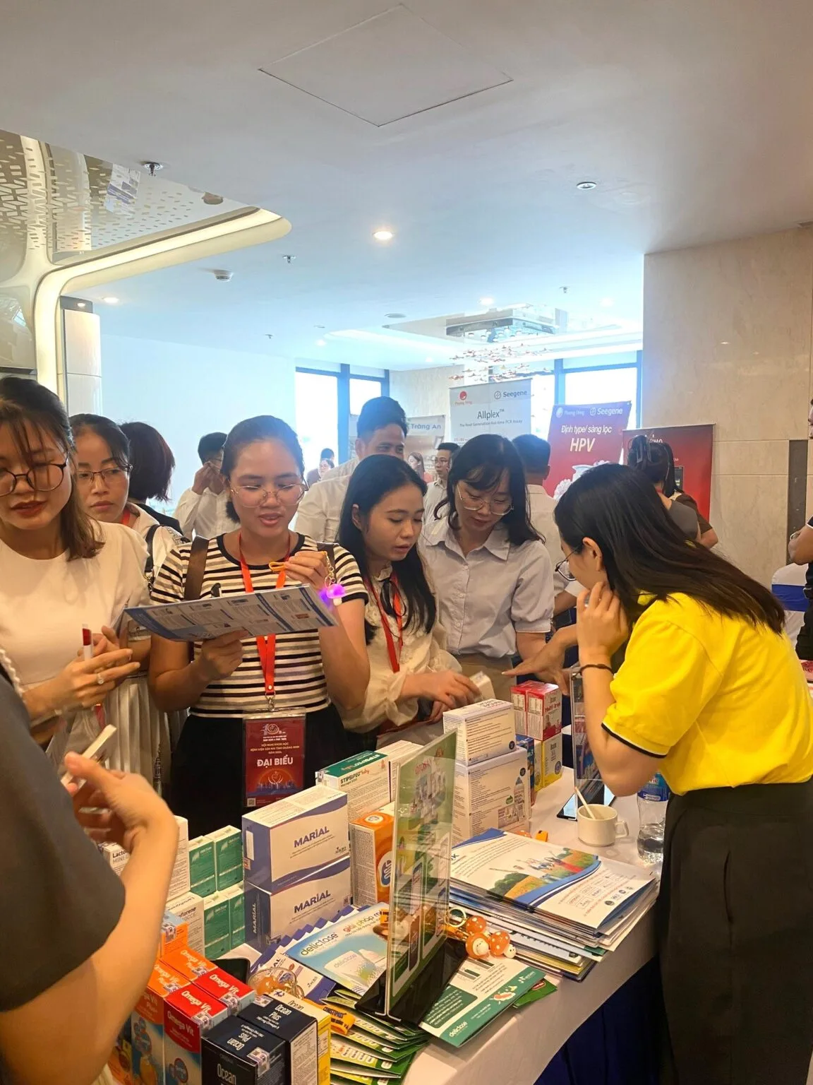 Trí Khang Pharma chúc mừng thành công của “Hội nghị Khoa học Bệnh viện Sản Nhi tỉnh Quảng Ninh 2024” Trí Khang Pharma chúc mừng thành công của “Hội nghị Khoa học Bệnh viện Sản Nhi tỉnh Quảng Ninh 2024”