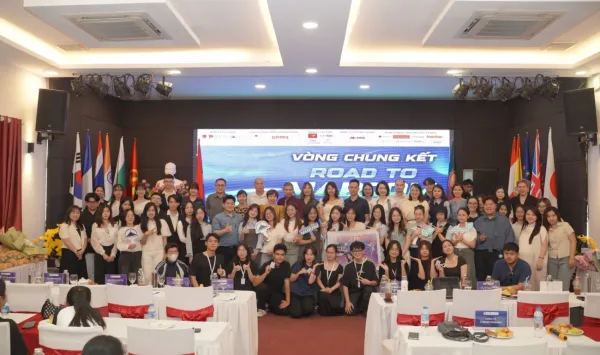 Trí Khang Pharma đồng hành cùng chung kết Road to Marcom 2025 – ”tiếp lửa” thế hệ marketer trẻ ngành Y Dược