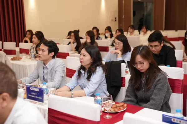 Trí Khang Pharma tiếp lửa cho thế hệ Marketer trẻ ngành Y Dược qua cuộc thi “Road to Marcom 2025”