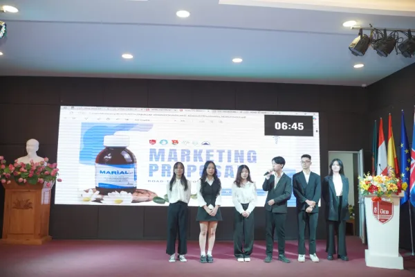 Trí Khang Pharma đồng hành cùng chung kết Road to Marcom 2025 – ”tiếp lửa” thế hệ marketer trẻ ngành Y Dược