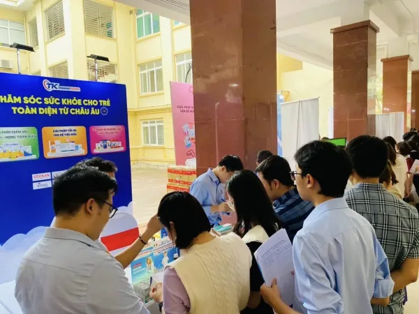 Trí Khang Pharma đồng hành cùng Hội nghị Khoa học Nhi khoa – Kỷ niệm 65 năm thành lập Bộ môn Nhi, Trường Đại học Y Hà Nội