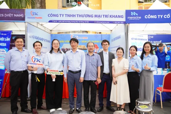 Trí Khang Pharma – Kết nối thành công, mở ra cơ hội kết nối cho sinh viên Dược