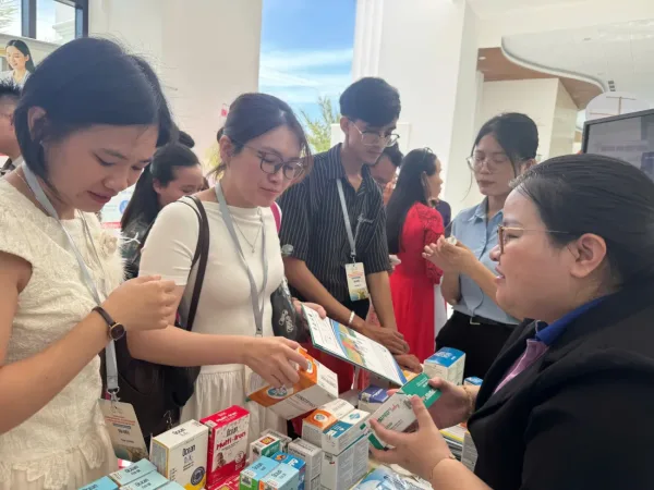 Lactoflorene đồng hành cùng Hội nghị Nhi khoa Khu vực Nam Trung Bộ – Tây Nguyên 2025