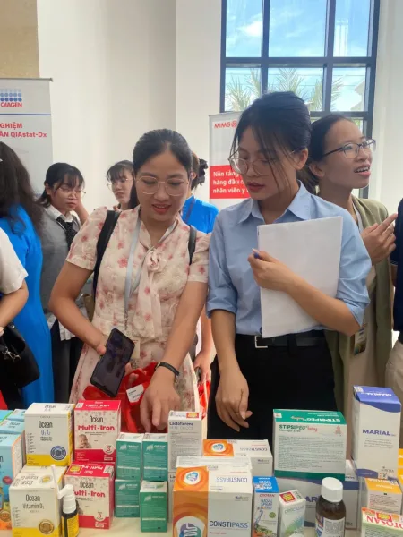 Lactoflorene đồng hành cùng Hội nghị Nhi khoa Khu vực Nam Trung Bộ – Tây Nguyên 2025